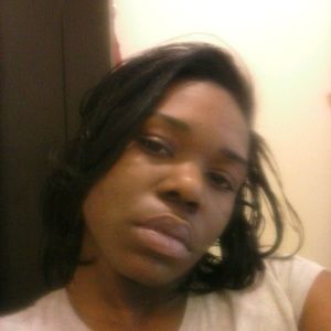 Meet your Posher, Nakeya